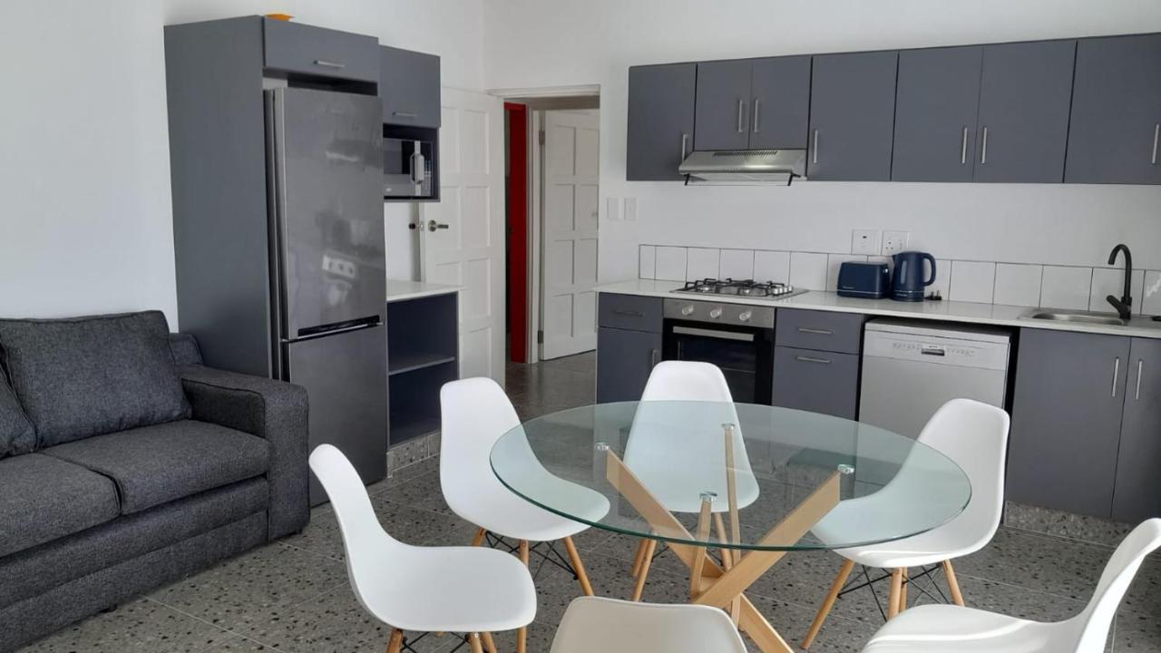 The Wishing Well Guest House Self-Catering Port Edward Bagian luar foto