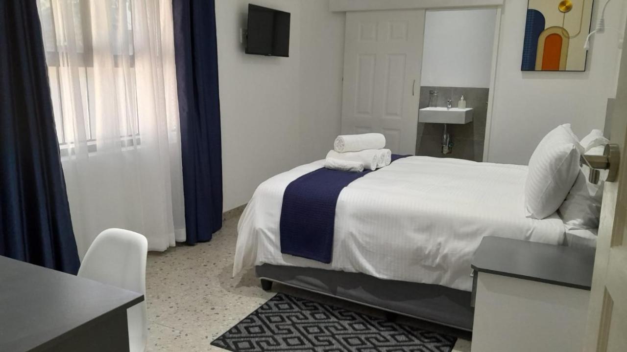 The Wishing Well Guest House Self-Catering Port Edward Bagian luar foto