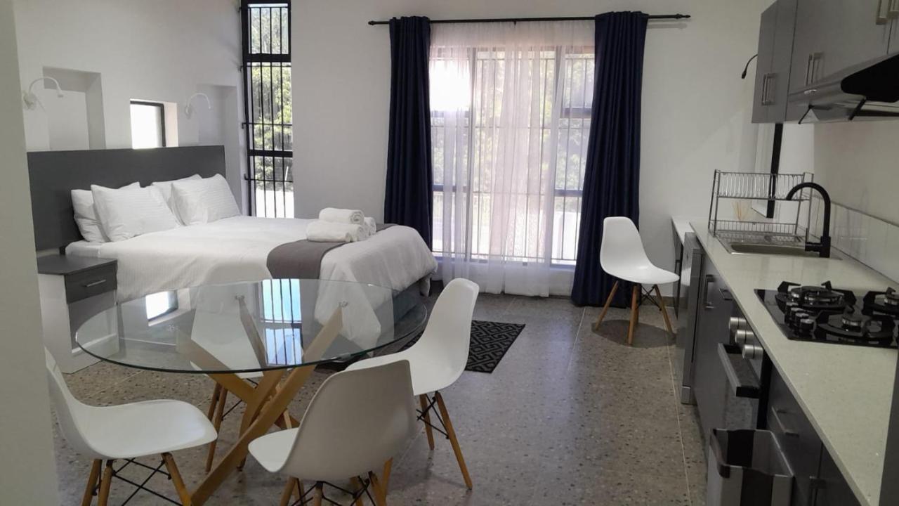 The Wishing Well Guest House Self-Catering Port Edward Bagian luar foto